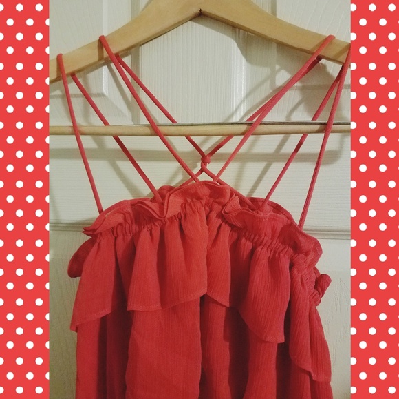 H&M Tops - 😍 4 for $12 H&M Fire Engine Red Top ❤